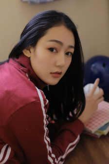 《完美邻居》电影在线观看中文版